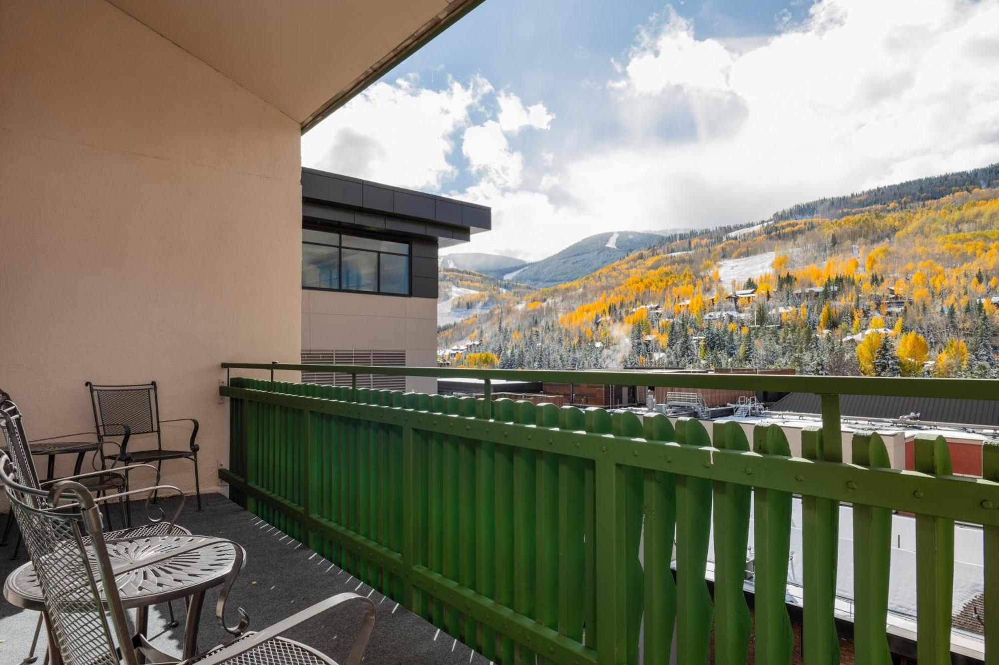 Evergreen Lodge At Vail Exterior photo